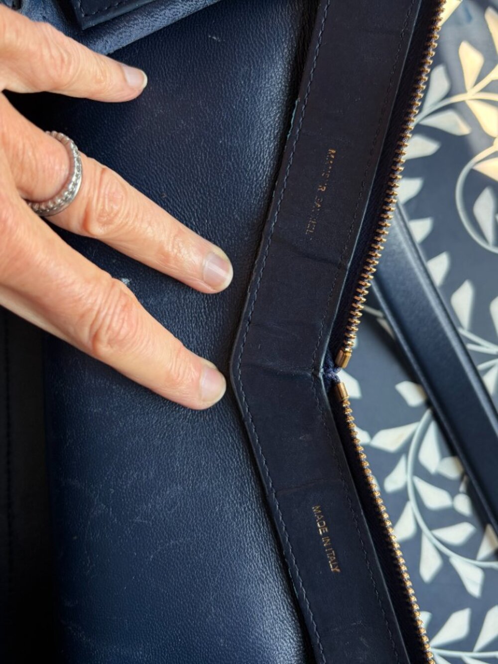 Mansur Gavriel Navy Blue Leather M Frame bag handbag purse EUC ITALY $795 - Picture 4 of 8